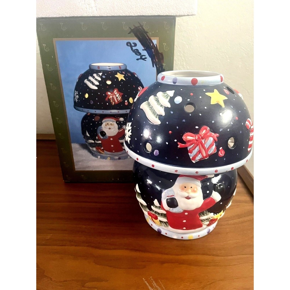 Christmas Santa BEALLS-PALAIS ROYAL STAGE Tea Light Candle Lamp CERAMIC